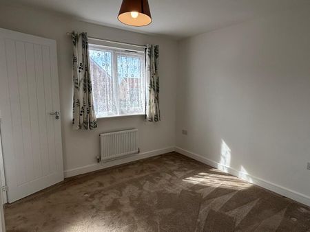 3 bedroom terraced house to rent - Photo 4