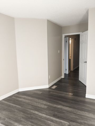 For Lease - 4600 Kimbermount Avenue Unit# 44, Mississauga, Ontario - Photo 3