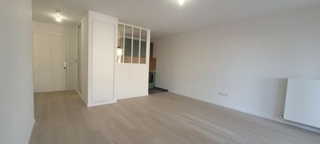 Location Appartement 2 pièces 43m² LE PLESSIS ROBINSON 92350 - Photo 5
