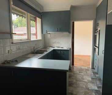 Comfortable Living in Premium Location - Photo 4