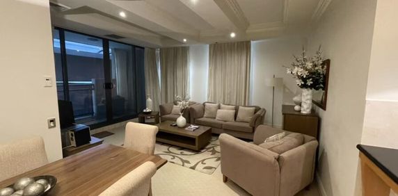 Two-Bedroom Apartment located in the heart of Brisbane CBD - Photo 2