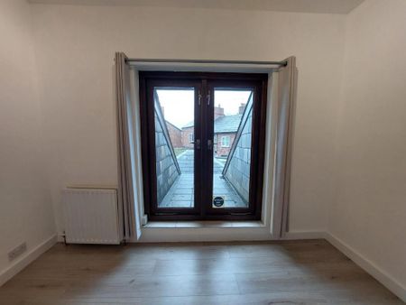 2 bedroom apartment to rent - Photo 4