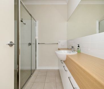 39 Hunt Street, Lightsview SA 5085 - Townhouse For Rent | Domain - Photo 5