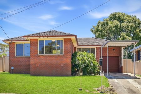 54 Hereward Highway, Blacktown NSW 2148 - House For Rent | Domain - Photo 5