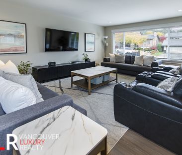 House in Burnaby, BC - Photo 1