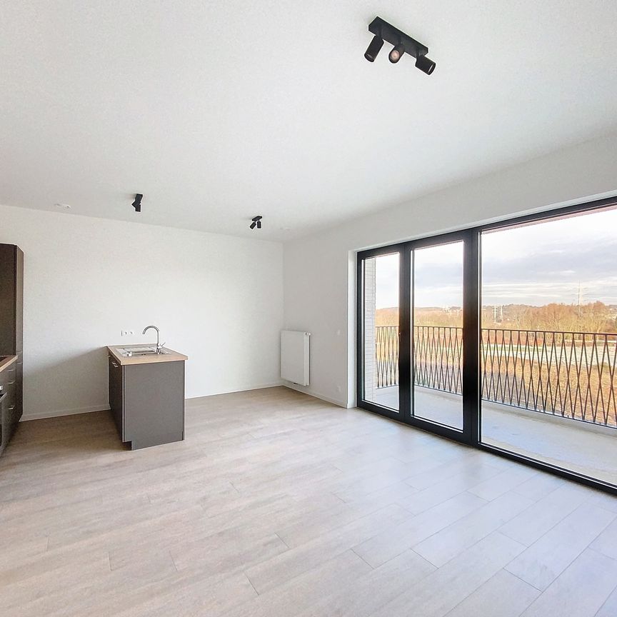 Nieuwbouwappartement met terras en 2 slaapkamers - Photo 1