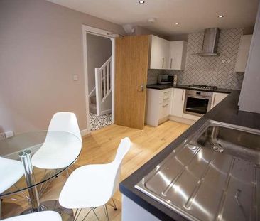 Markden Mews, L8 - Photo 3