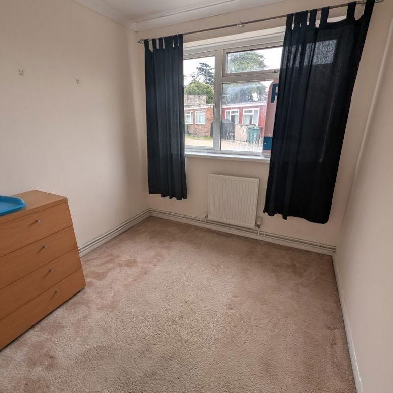 2 bedroom bungalow to rent - Photo 1