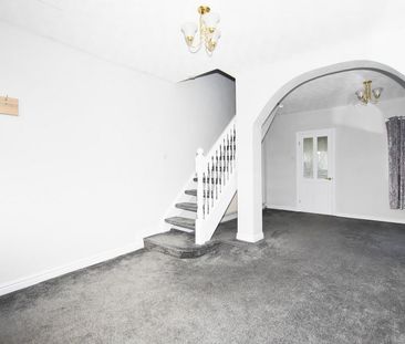 2 bedroom House To Let - Photo 3