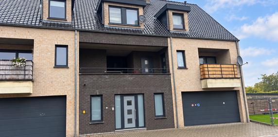 Appartement te huur in Hamont voor € 850 met 2 slaapkamers - Photo 2