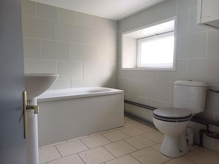 APPARTEMENT T3 - Photo 5