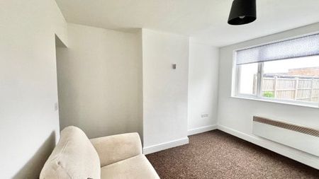 Bennett Street, Rugby, CV21 - Photo 2