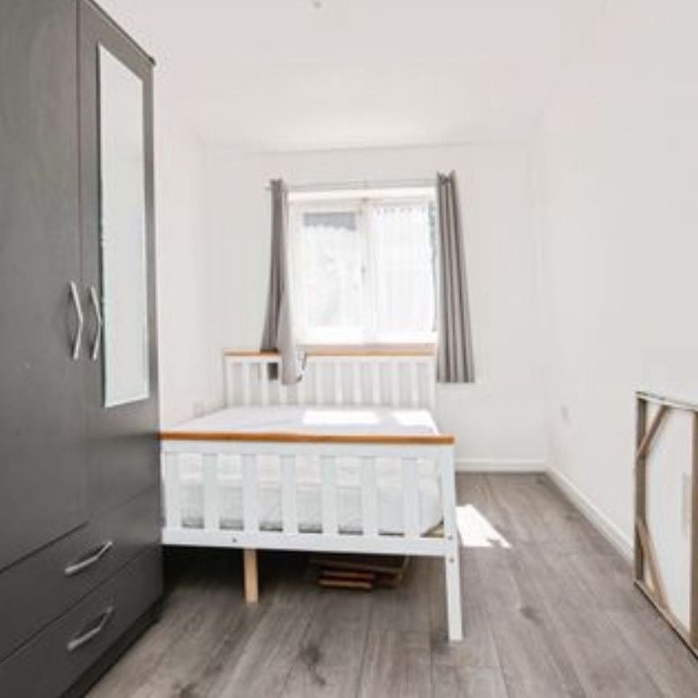 Room in a Shared House, Stony Lane, B67 - Photo 2