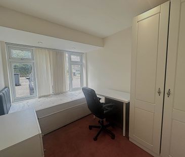 Beaconsfield Road, Canterbury - Photo 4