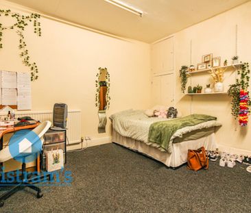 8 bed End Terraced House for Rent - Photo 4