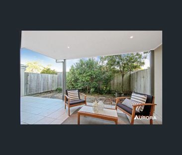 2/12 Cosgrove Avenue, Annerley, Qld 4103 - Photo 3