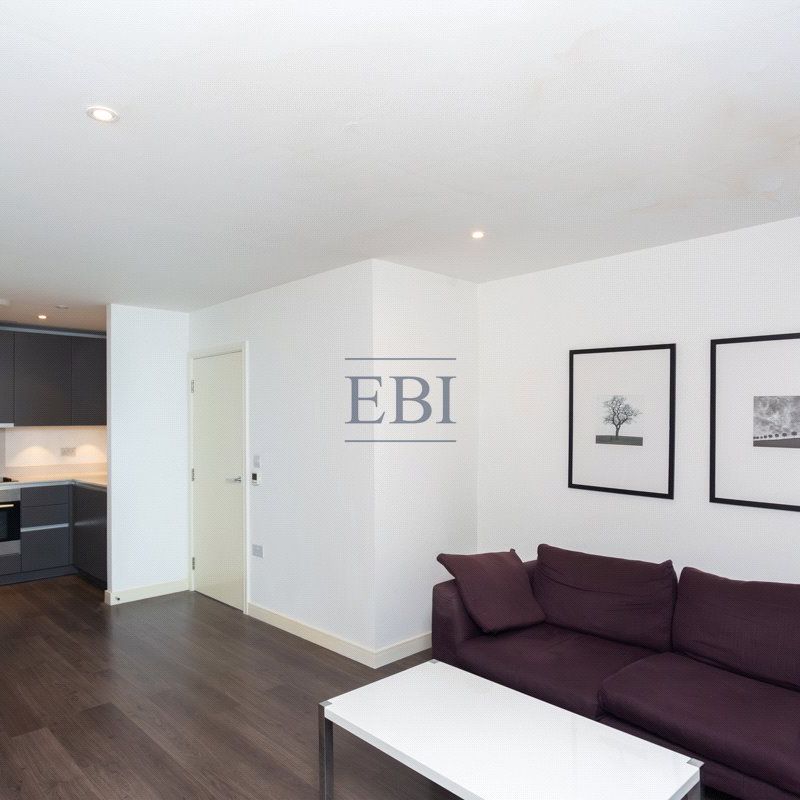 Tennyson Apartments, 1 Saffron Central Square, CR0 2FX - Photo 1