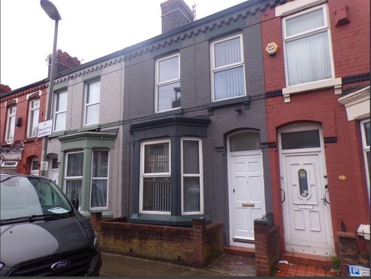 Room in a Shared House, Kelso Road, L6 - Photo 1