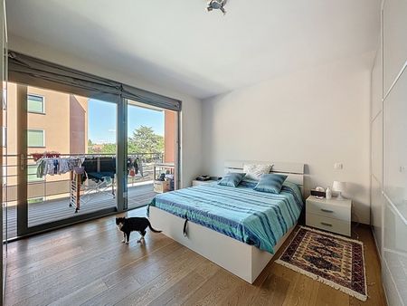 Appartement te huur in Ixelles - Photo 5