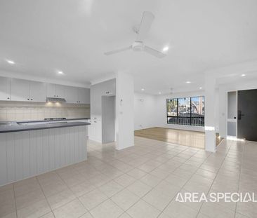 Modern & Convenient Living in Hoppers Crossing - Photo 5