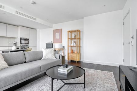 Wandsworth Rd - Photo 2