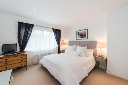 6 bedroom semi-detached house to rent - Photo 3