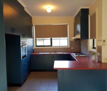 Oakleigh East - Photo 5