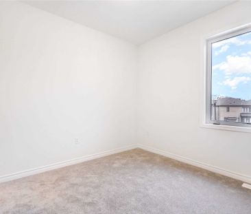 For Lease - 3140 Willowridge Path, Pickering, Ontario - Photo 6