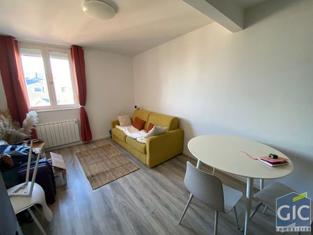 Location Appartement 2 pièces 33m² - Photo 2