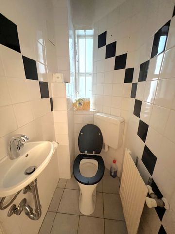 Helle Altbauwohnung Nähe Rochusmarkt - Photo 3