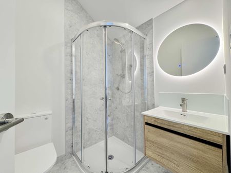 Brand-New Townhouse – Modern Style and Smart Design - Photo 4