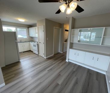 Very Bright Main Floor Suite in Northeast Edmonton - Photo 2