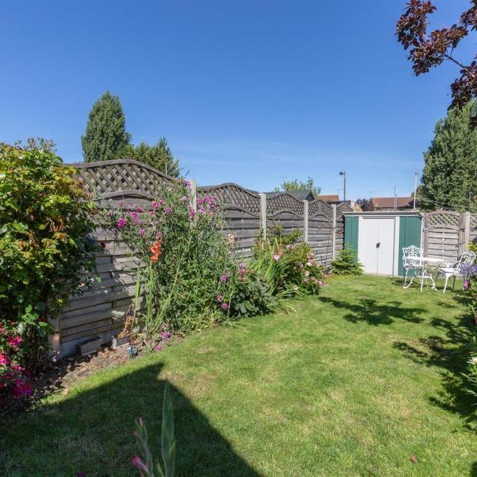 Castle Street, Greenhithe, DA9 - Photo 1