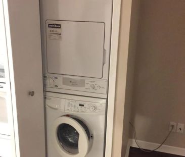 82 JUDITH CRESCENT - Photo 5