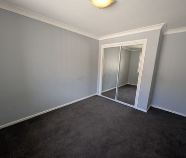 Comfortable Family Living with Entertainer's Appeal - Photo 4