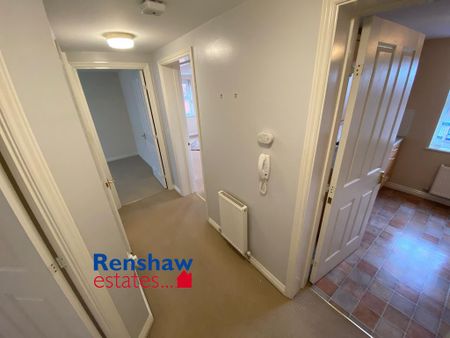 2 bedroom flat to rent - Photo 2
