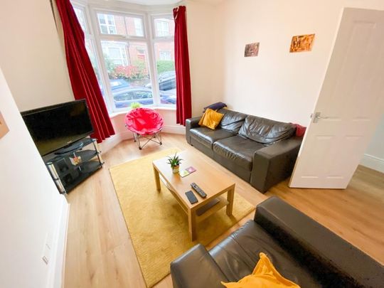 4 bedroom house share to rent - Photo 1