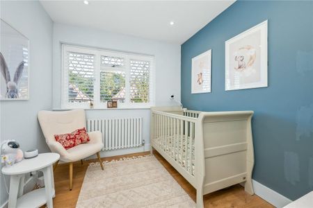 5 bedroom detached house to rent - Photo 2