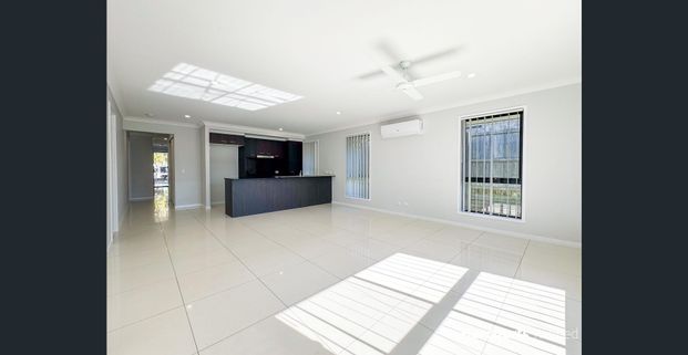 MOVE IN READY: GREAT SIZE YARD - Photo 1