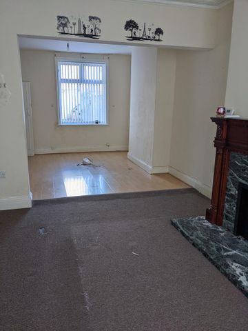 3 bedroom terraced house to rent - Photo 4