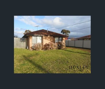 181 Gillespie Road, Kings Park, Vic 3021 - Photo 6