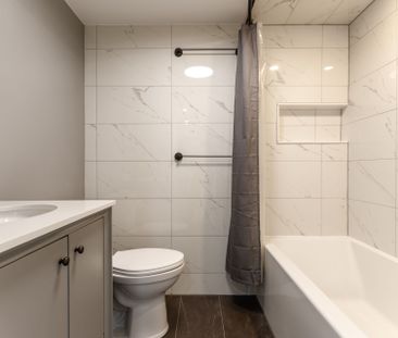 For Lease - 789 Candaras Street, Innisfil, Ontario - Photo 3