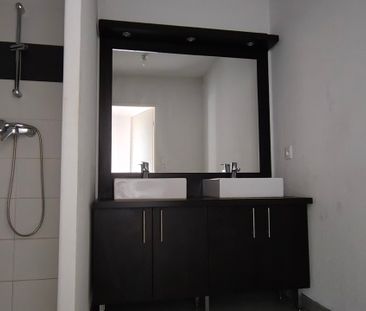 Location Appartement 3 pièces 62m² LAUNAGUET 31140 - Photo 5