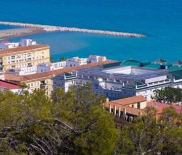 Alquiler de piso en Calle Bolivia, 8 - Photo 2