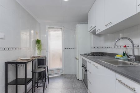 Single room in Benimaclet - Photo 2