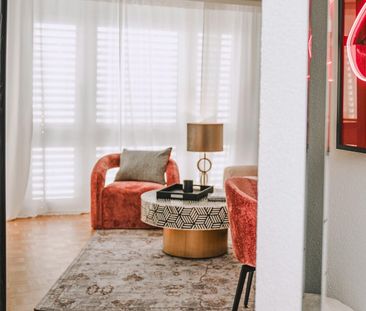 CONFORTABLE APPARTEMENT DE CHARME DE 2,5 PIÈCES AVEC BALCON PRÈS DE... - Foto 1