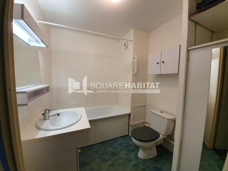 Location Appartement 2 pièces 47m² LILLE 59000 - Photo 4