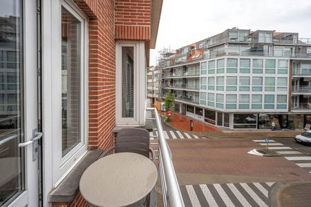 GEMEUBELD: Recent en gezellig ingericht appartement gelegen nabij de winkels en het strand. - Foto 5