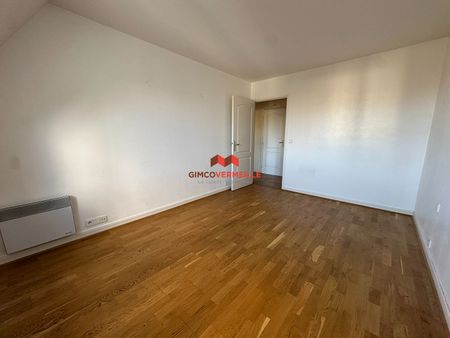 Location Appartement 3 pièces 83m² - Photo 5