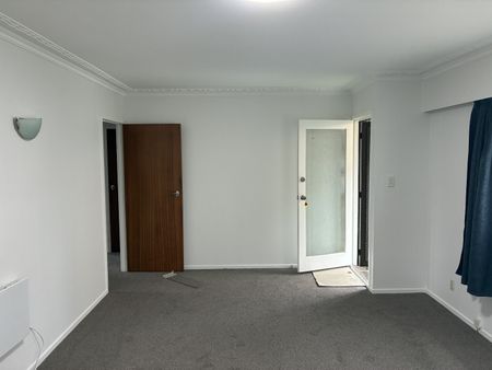 Just Upgraded 2 bedroom St Lukes Location - Photo 4
